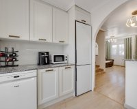 Herverkoop - Townhouse / Duplex / Corner - Torrevieia - Torrevieja