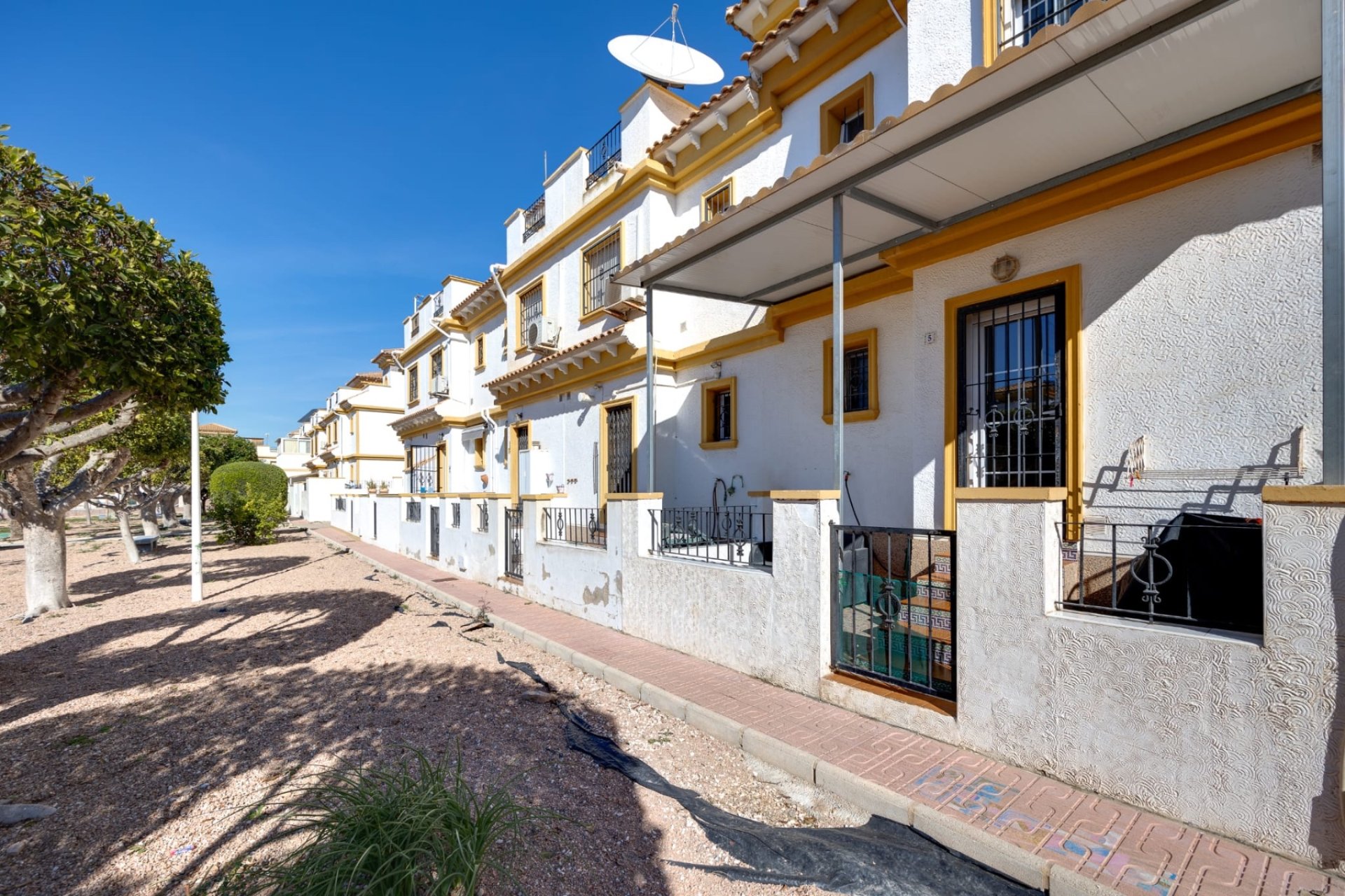 Herverkoop - Townhouse / Duplex / Corner - Torrevieia - Torrevieja