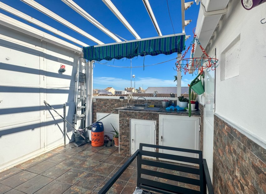 Herverkoop - Townhouse / Duplex / Corner - Torrevieia - Torrevieja