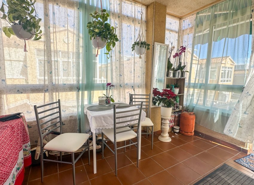 Herverkoop - Townhouse / Duplex / Corner - Torrevieia - Torrevieja