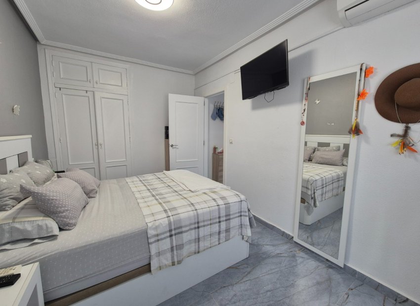 Herverkoop - Townhouse / Duplex / Corner - Torrevieia - Torrevieja