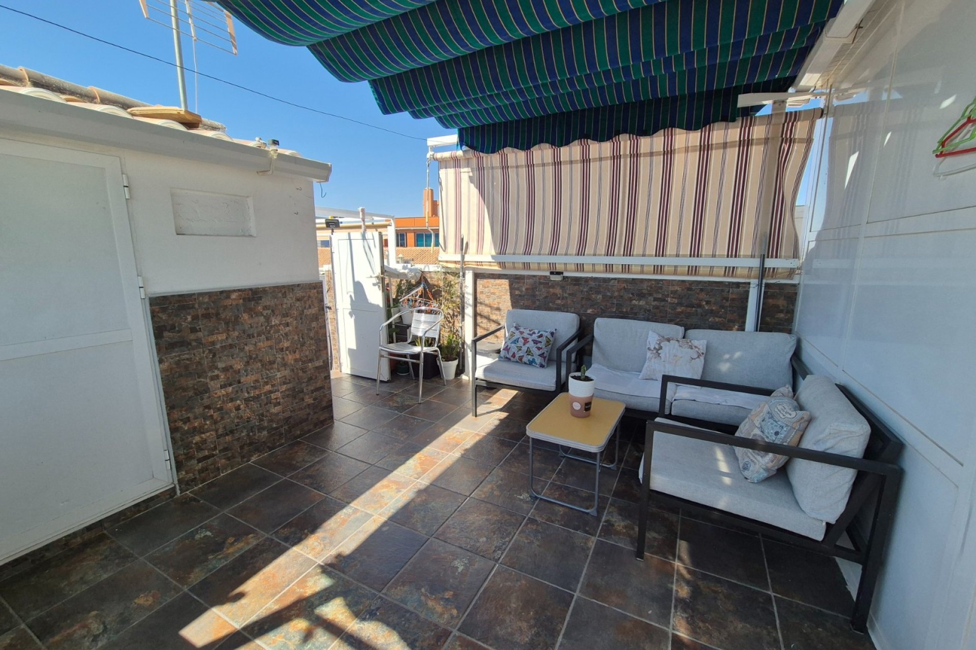 Herverkoop - Townhouse / Duplex / Corner - Torrevieia - Torrevieja