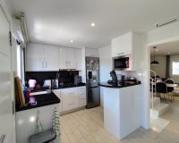 Herverkoop - Townhouse / Duplex / Corner - Torrevieia - Torrevieja