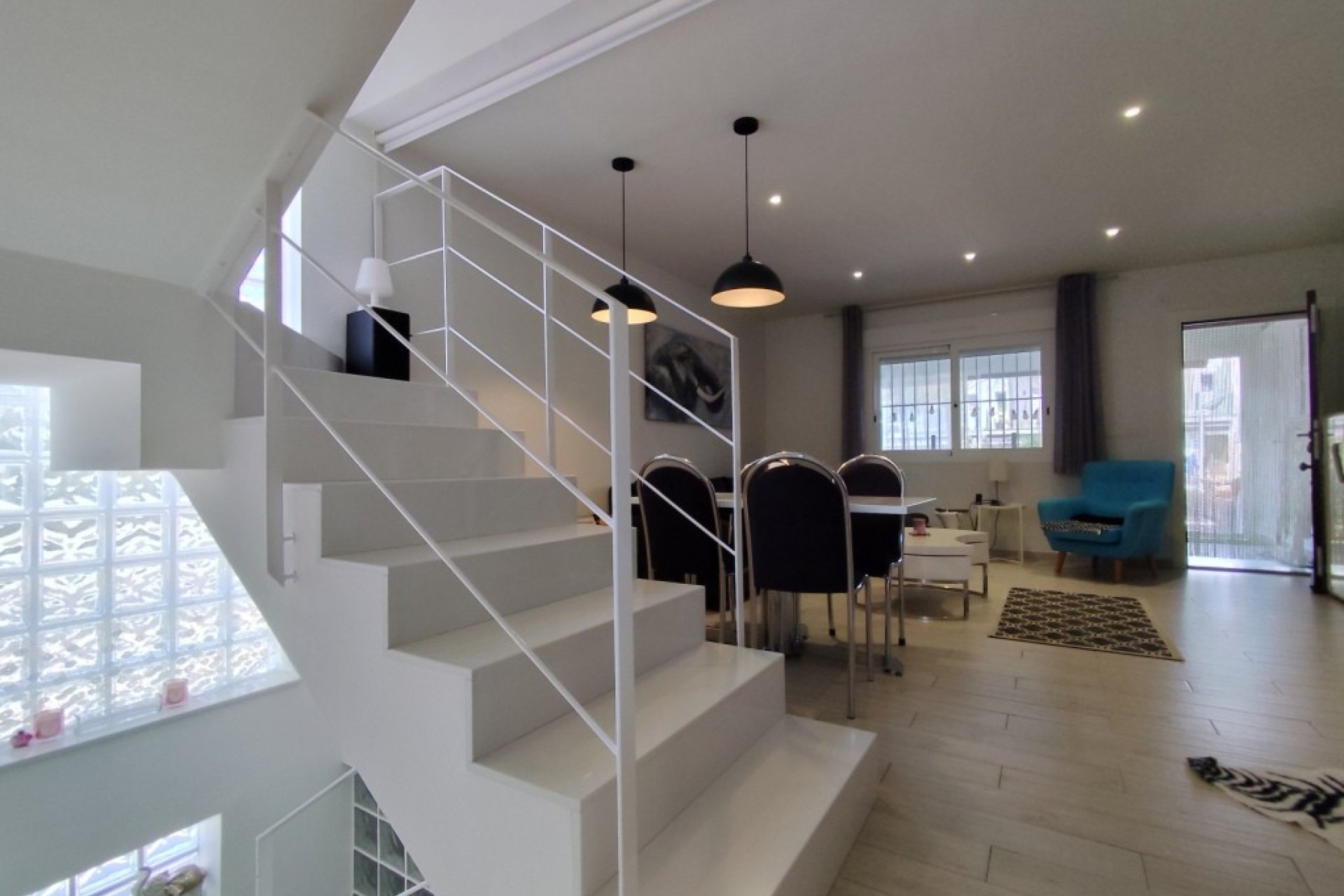 Herverkoop - Townhouse / Duplex / Corner - Torrevieia - Torrevieja