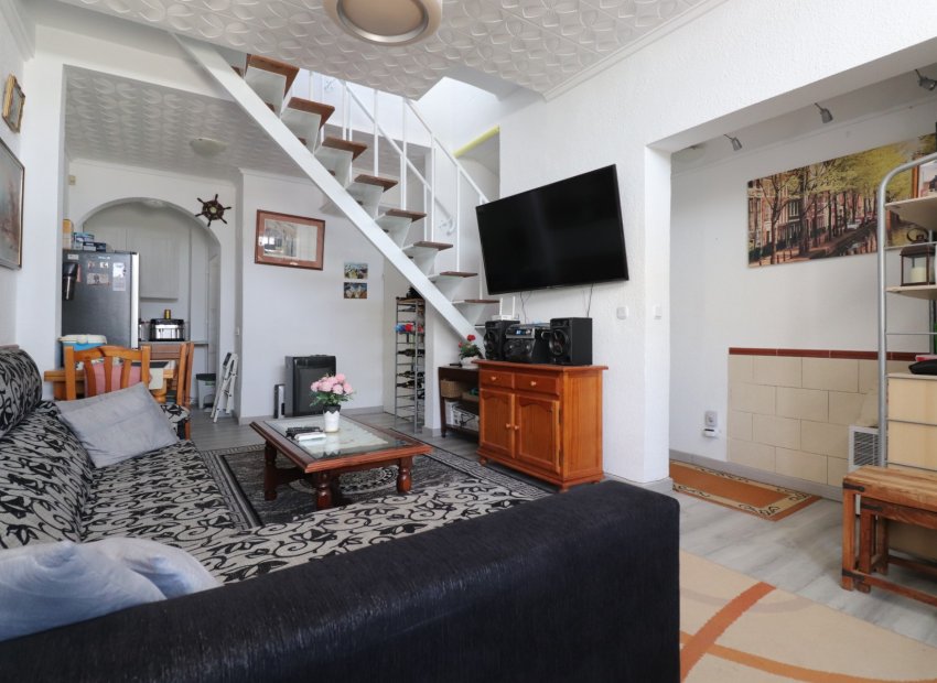 Herverkoop - Townhouse / Duplex / Corner - Torrevieja - Torretas