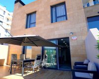 Herverkoop - Townhouse / Duplex / Corner - Villajoyosa