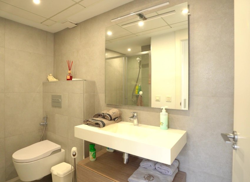 Herverkoop - Townhouse / Duplex / Corner - Villajoyosa