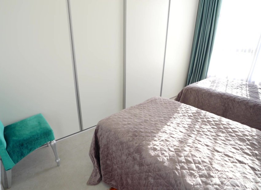 Herverkoop - Townhouse / Duplex / Corner - Villajoyosa