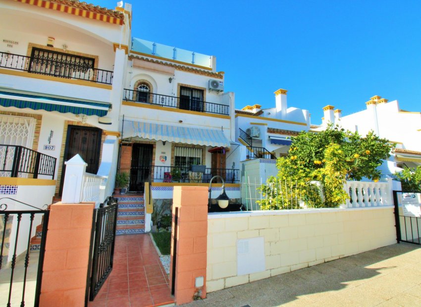 Herverkoop - Townhouse / Duplex / Corner - Villamartín - Los Dolses