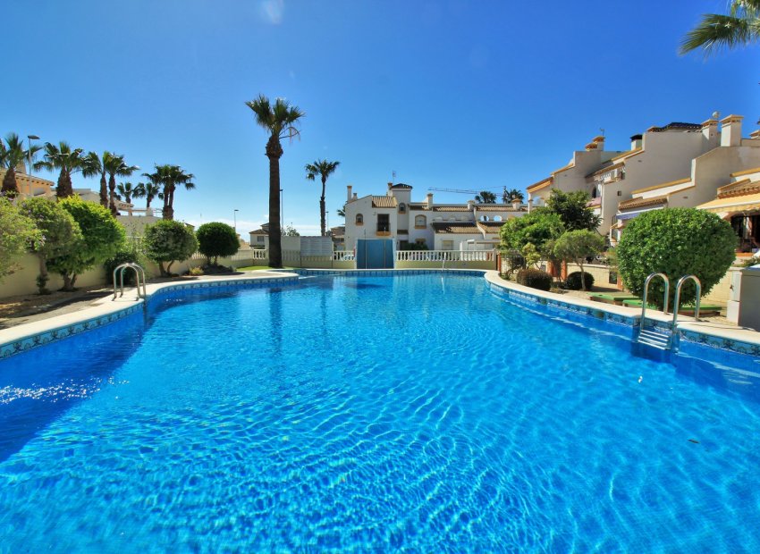 Herverkoop - Townhouse / Duplex / Corner - Villamartín - Los Dolses