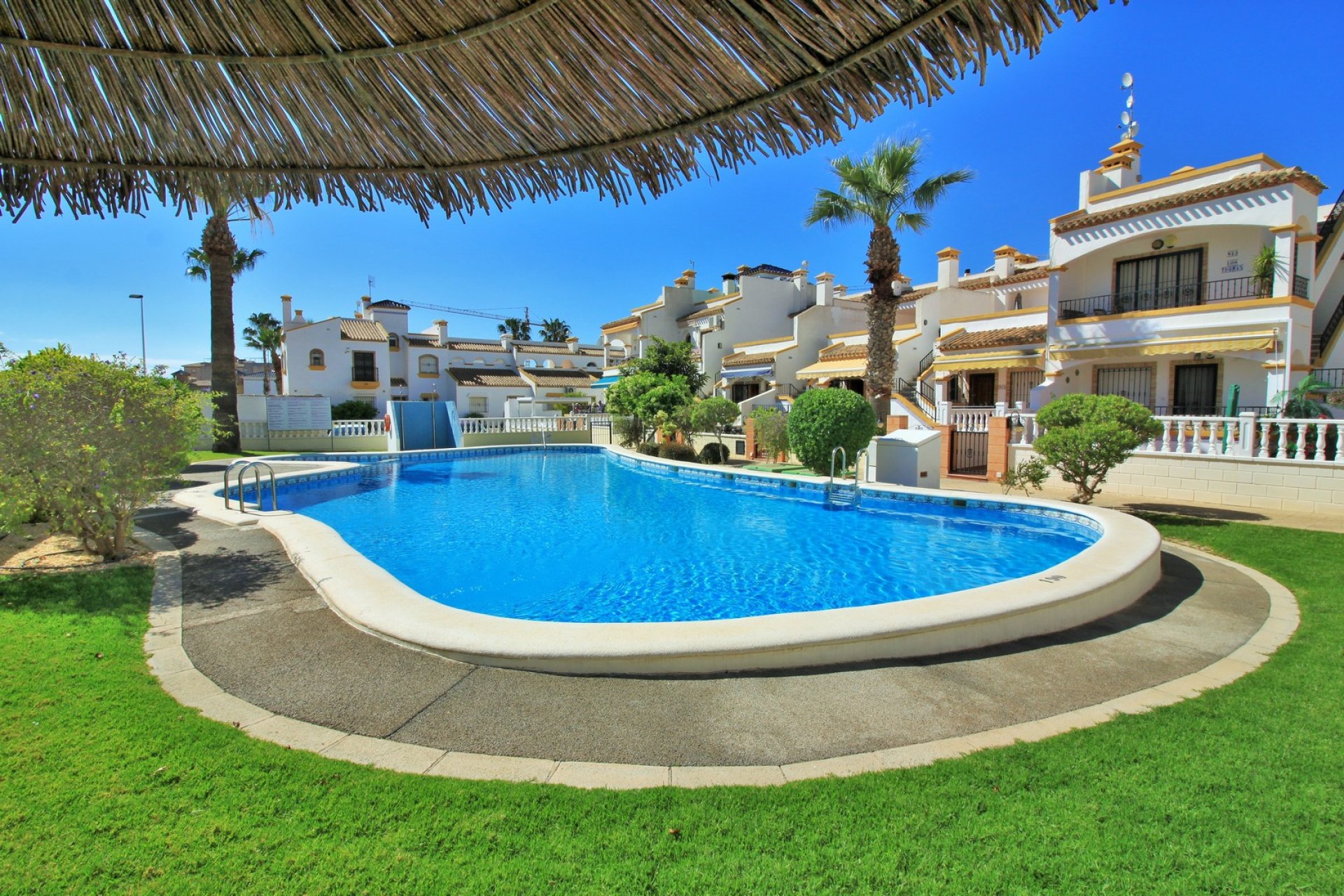 Herverkoop - Townhouse / Duplex / Corner - Villamartín - Los Dolses