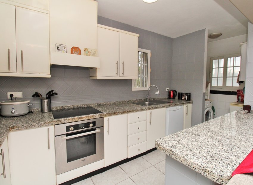 Herverkoop - Townhouse / Duplex / Corner - Villamartín - Los Dolses