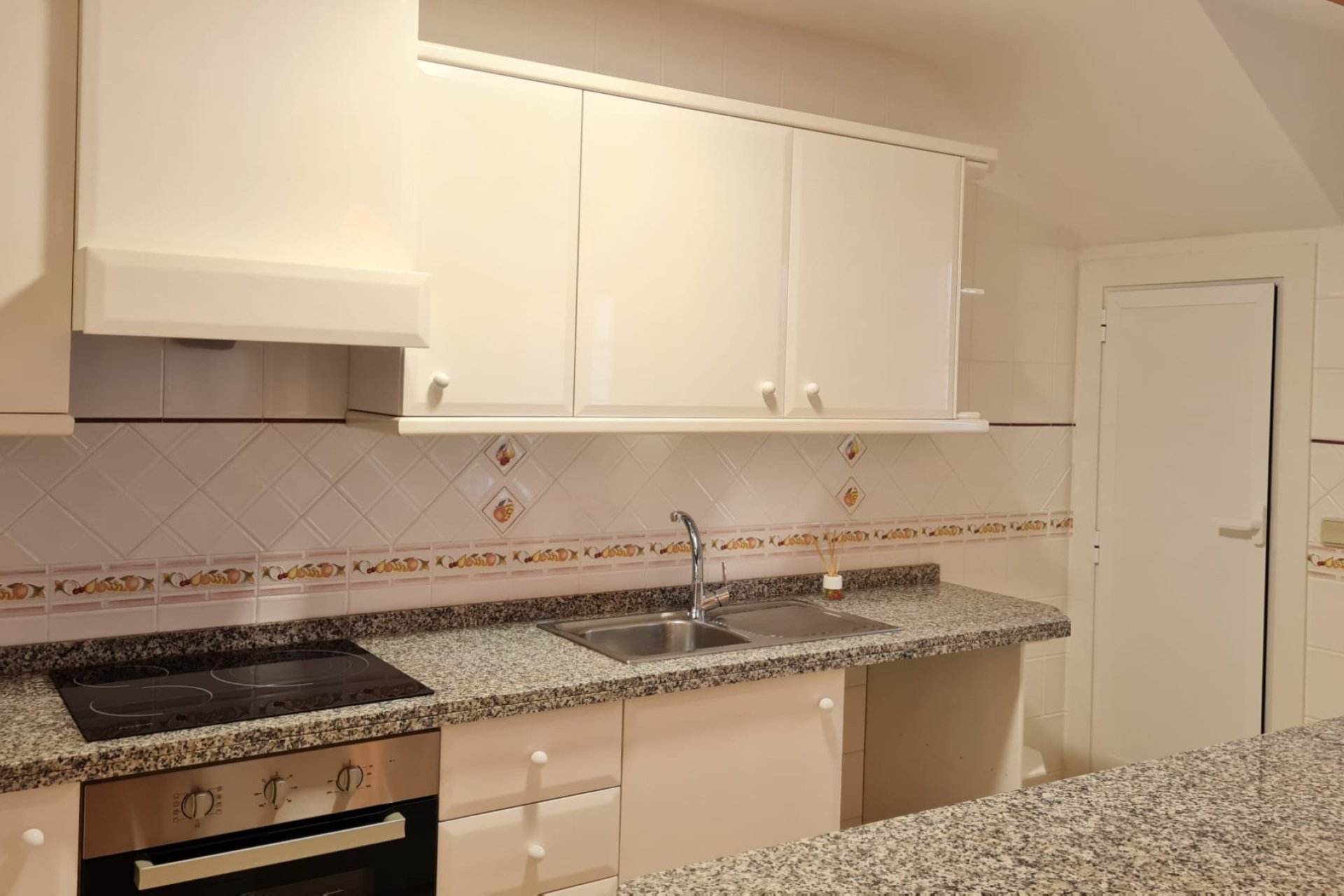 Herverkoop - Townhouse / Duplex / Corner - Villamartín - Los Dolses