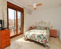 Herverkoop - Townhouse / Duplex / Corner - Villamartín - PAU 8