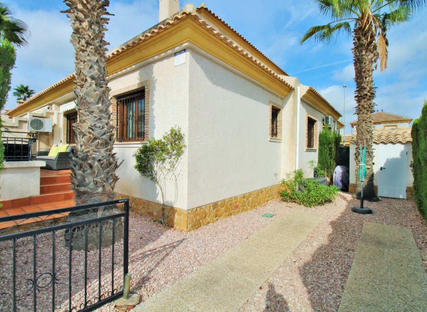 Herverkoop - Townhouse / Duplex / Corner - Villamartín - PAU 8