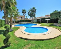 Herverkoop - Townhouse / Duplex / Corner - Villamartín - PAU 8