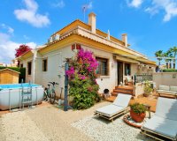 Herverkoop - Townhouse / Duplex / Corner - Villamartín - PAU 8