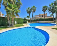 Herverkoop - Townhouse / Duplex / Corner - Villamartín - PAU 8