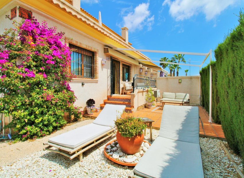 Herverkoop - Townhouse / Duplex / Corner - Villamartín - PAU 8