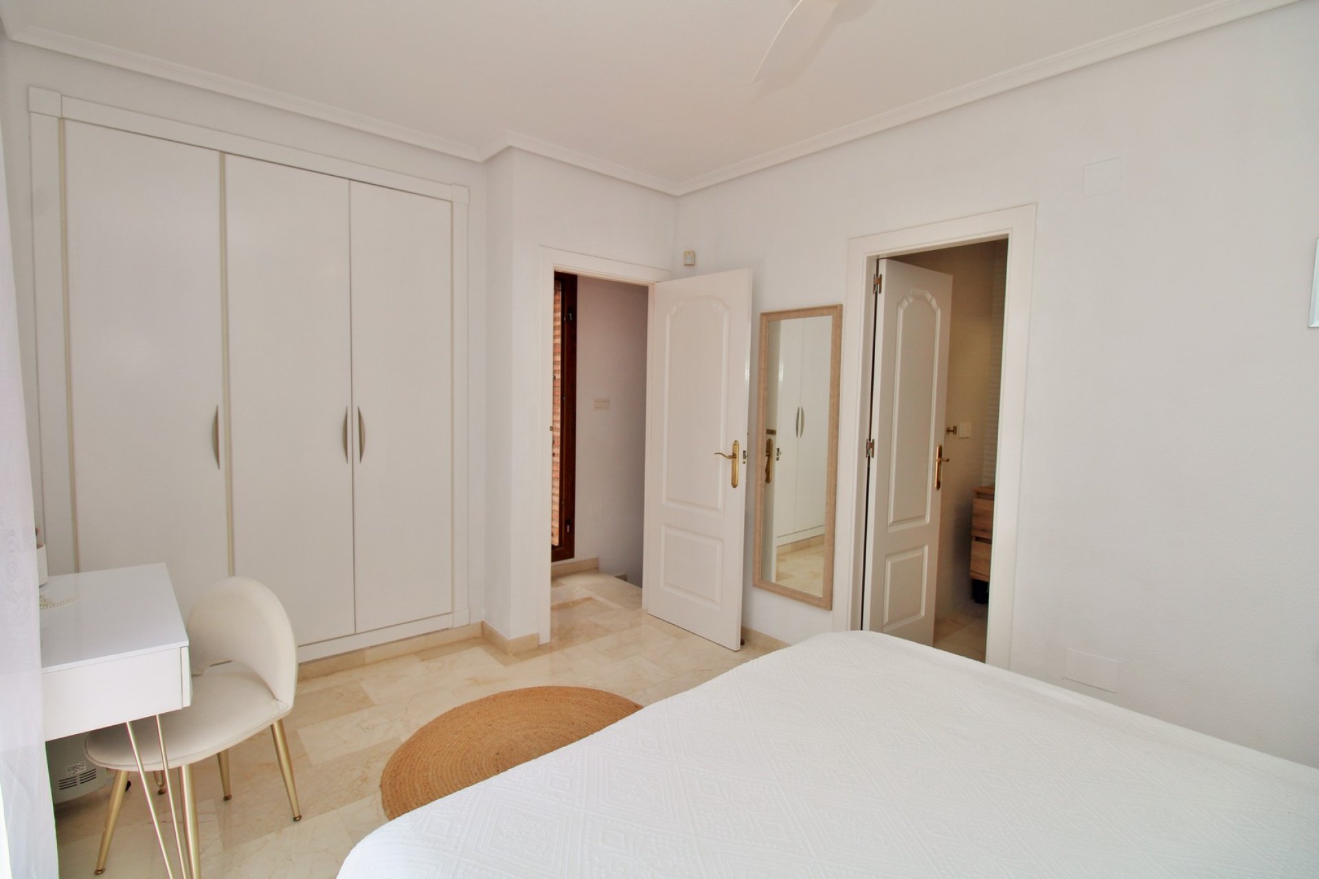 Herverkoop - Townhouse / Duplex / Corner - Villamartín - PAU 8