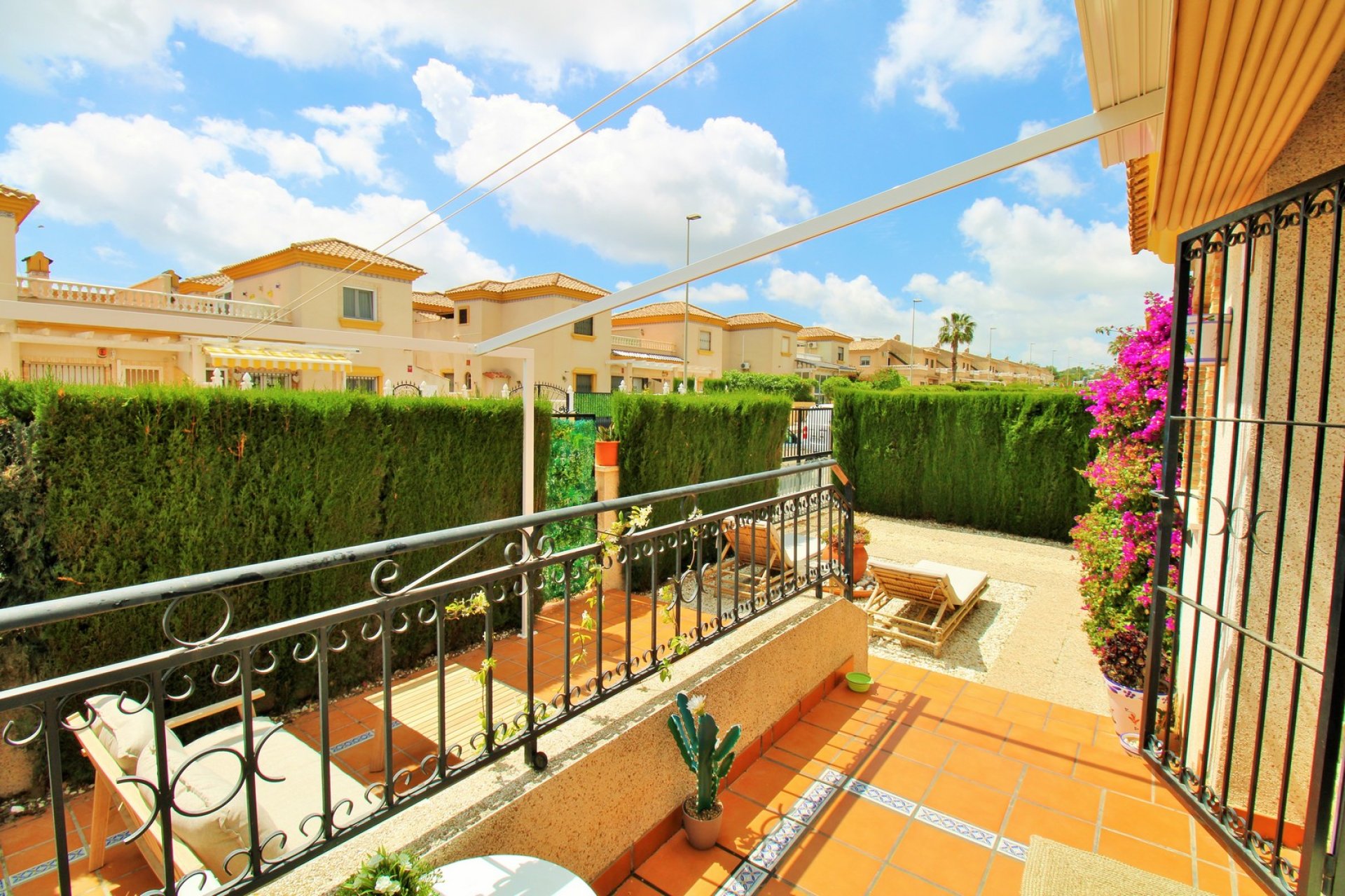 Herverkoop - Townhouse / Duplex / Corner - Villamartín - PAU 8