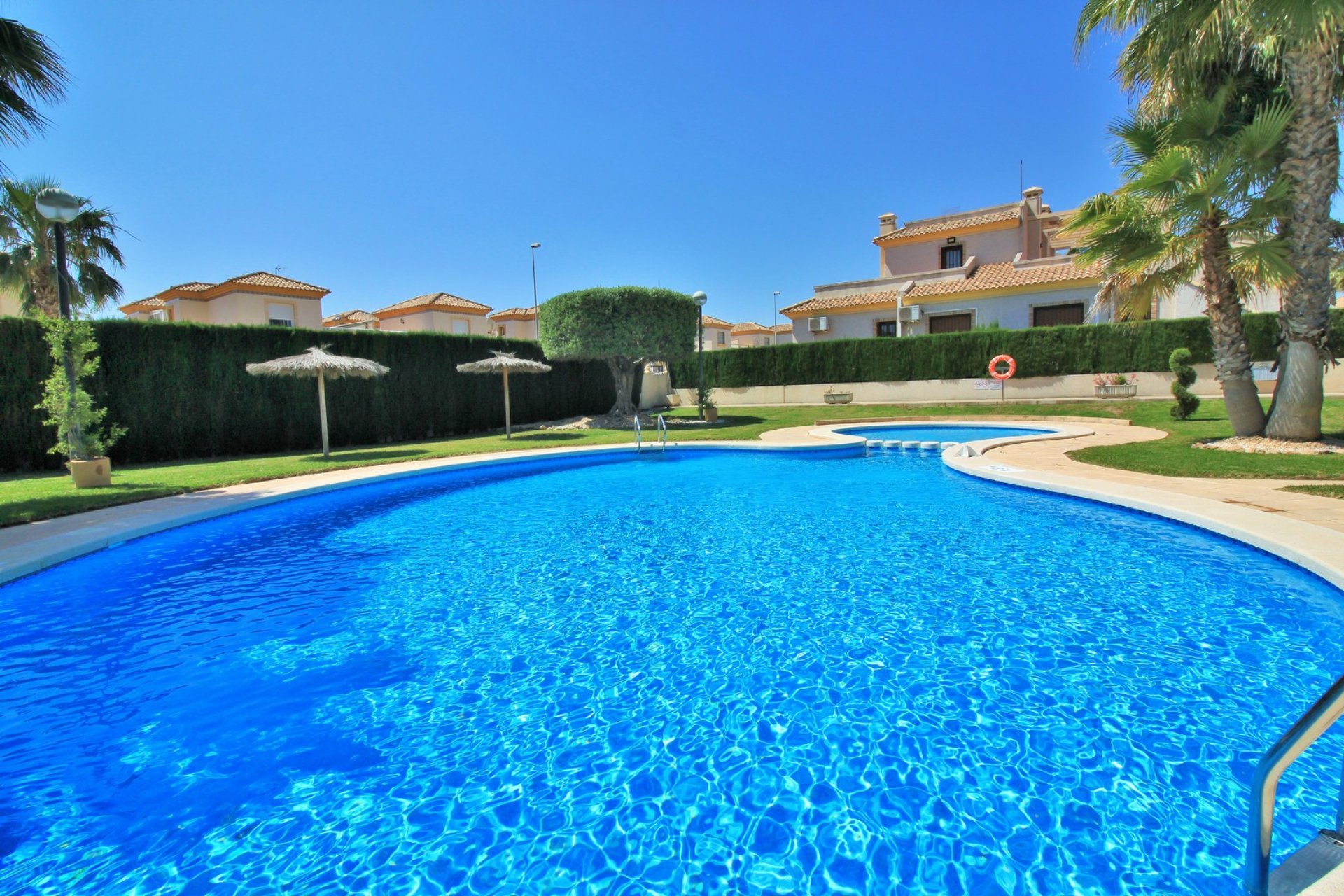 Herverkoop - Townhouse / Duplex / Corner - Villamartín - PAU 8