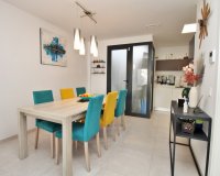 Herverkoop - Townhouse / Duplex / Corner - Villamartín