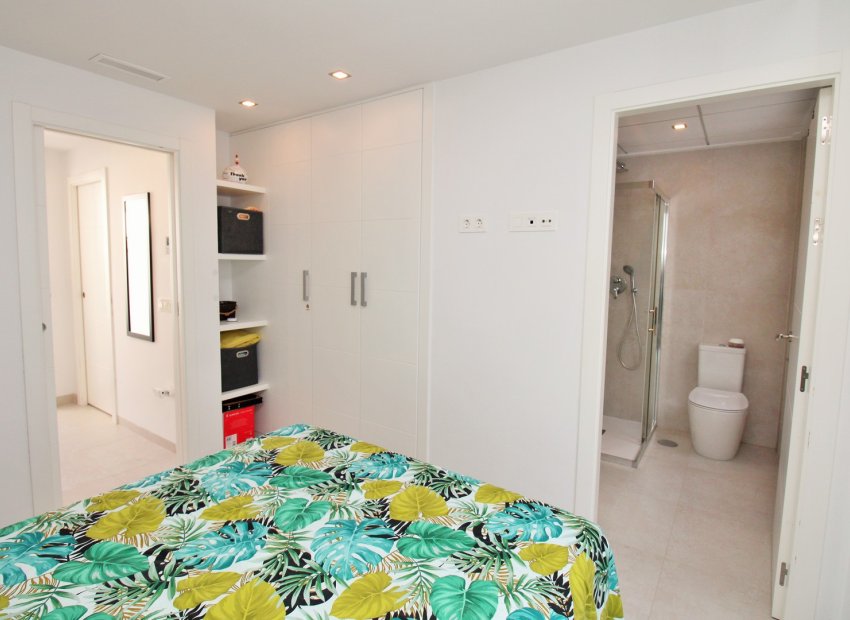 Herverkoop - Townhouse / Duplex / Corner - Villamartín