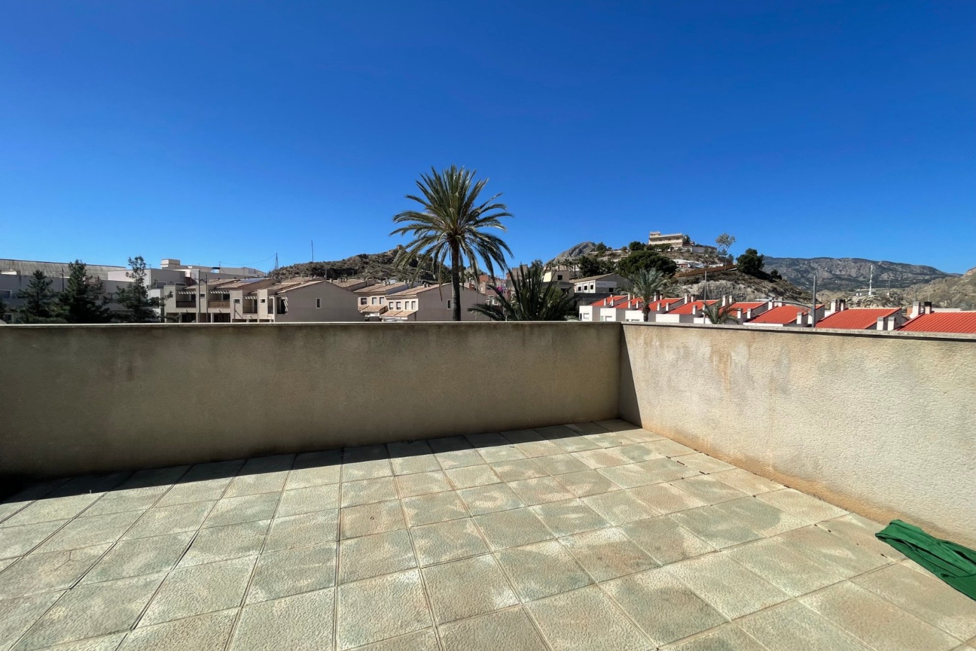 Herverkoop - Townhouse / Duplex / Corner - Villanueva Rio Segura - Villanueva