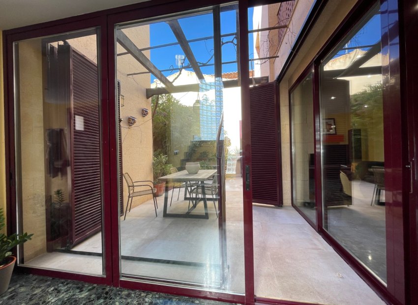 Herverkoop - Townhouse / Duplex / Corner - Villanueva Rio Segura - Villanueva