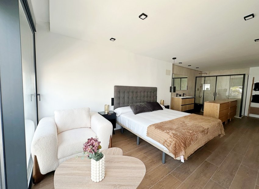 Herverkoop - Townhouse / Terraced House - Torrevieia - Torrevieja
