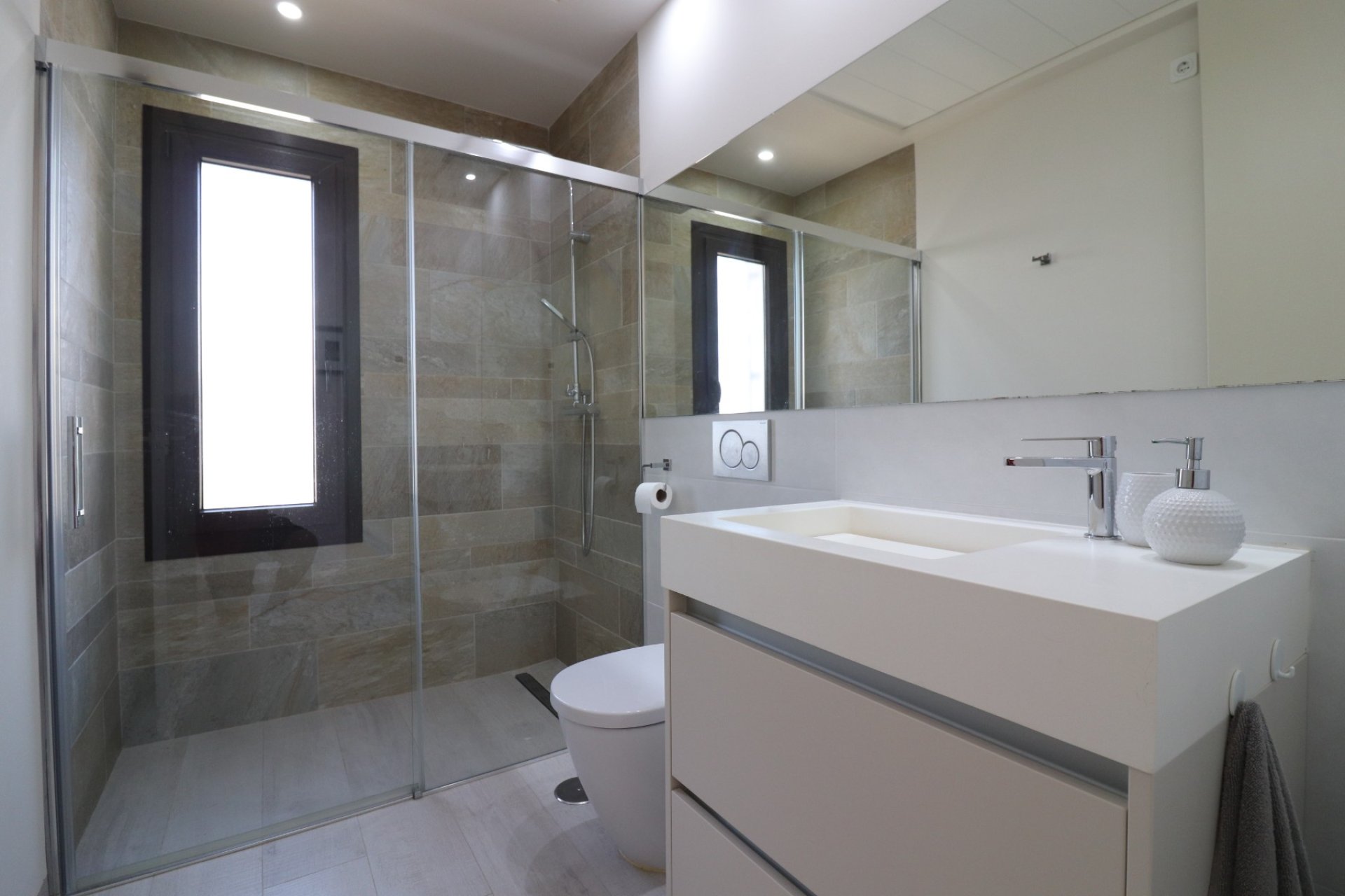 Herverkoop - Villa - Algorfa - La Finca Golf Resort