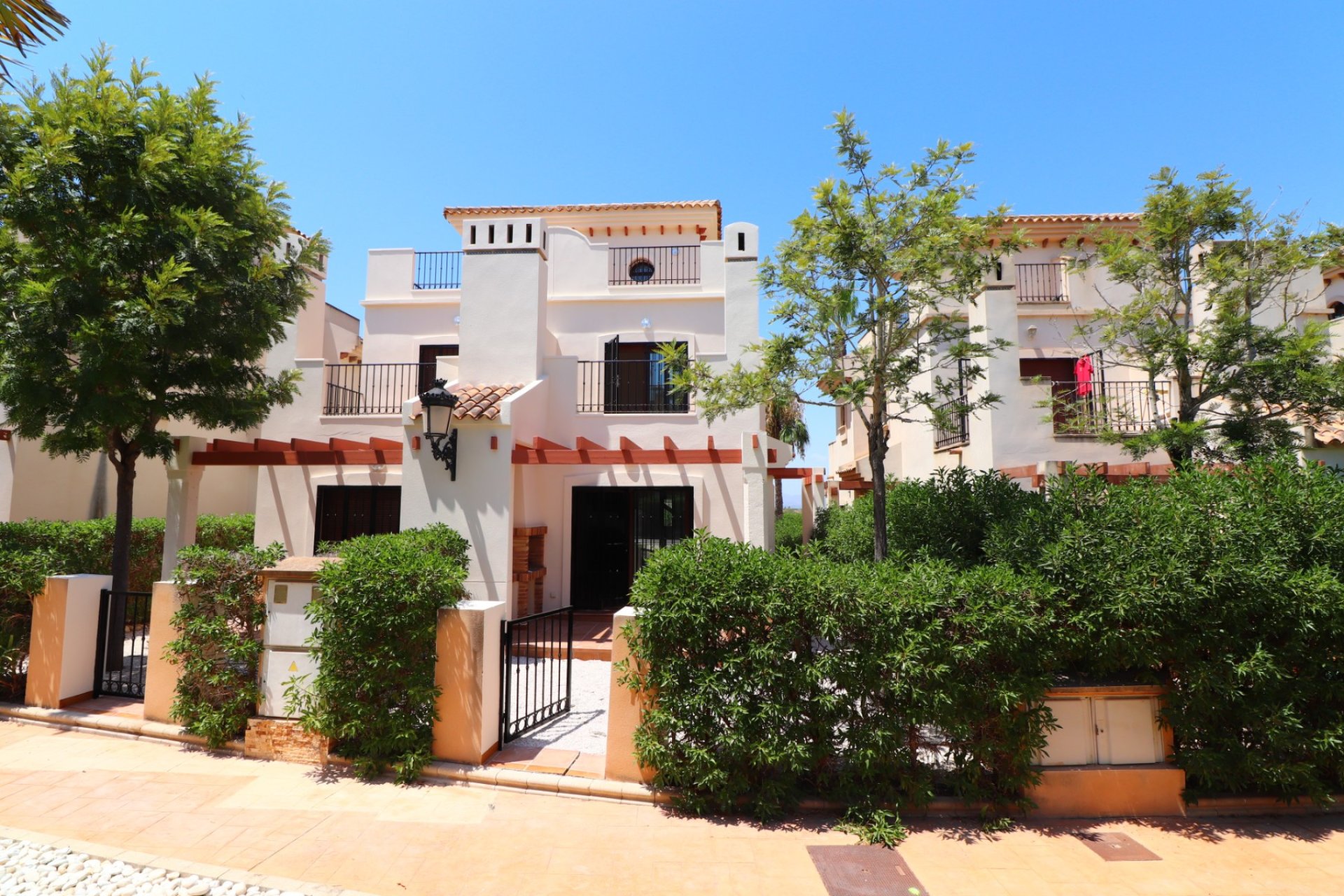 Herverkoop - Villa - Algorfa - La Finca Golf Resort