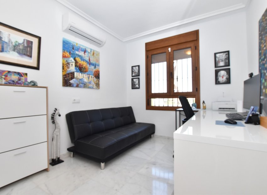 Herverkoop - Villa - Algorfa - La finca Golf