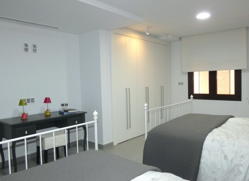 Herverkoop - Villa - Algorfa