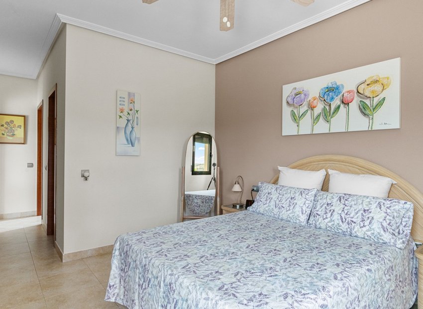 Herverkoop - Villa - Alicante - Rebolledo