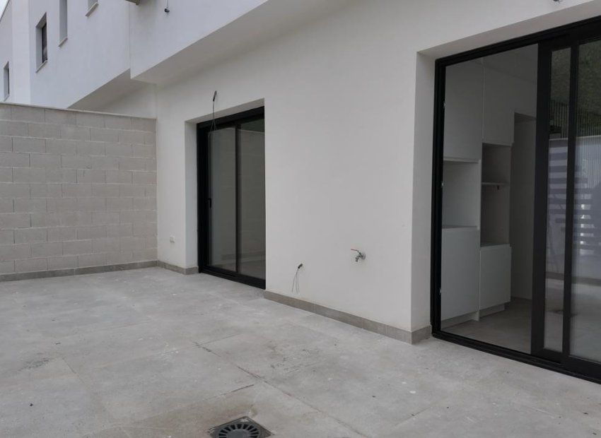 Herverkoop - Villa - Alicante - Vistahermosa