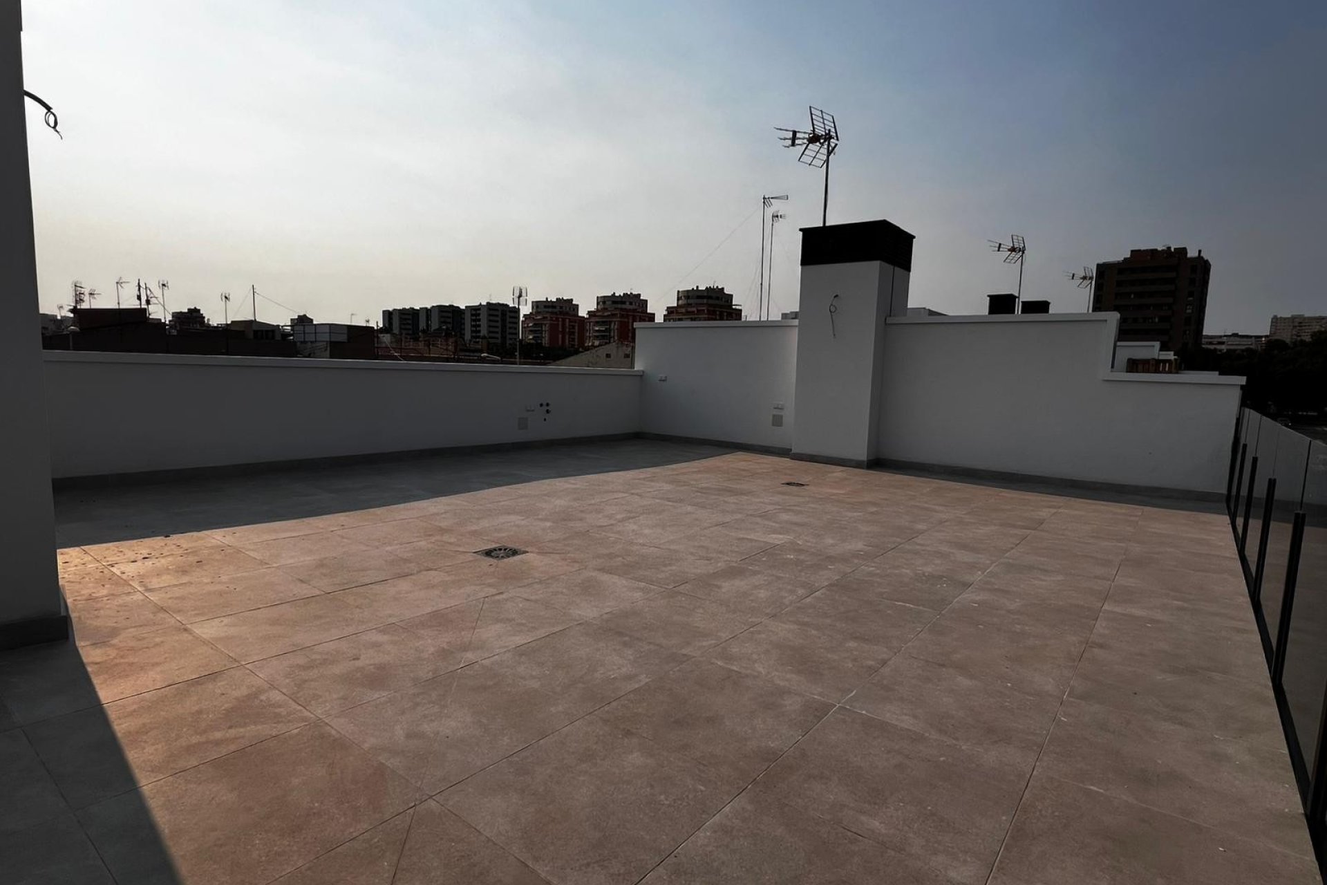 Herverkoop - Villa - Alicante - Vistahermosa