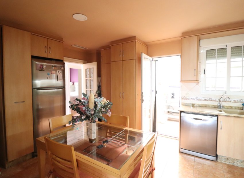 Herverkoop - Villa - Almoradi - El Saladar