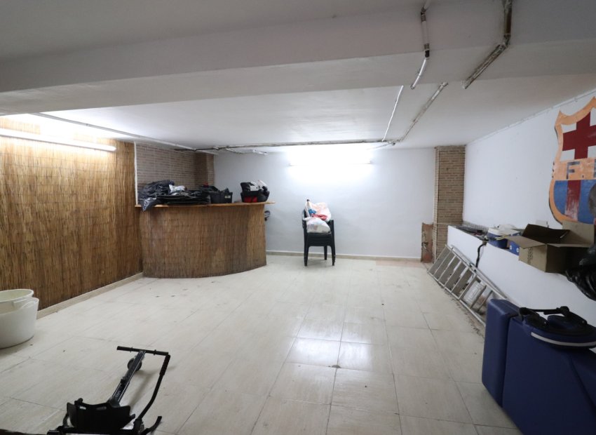 Herverkoop - Villa - Almoradi - El Saladar