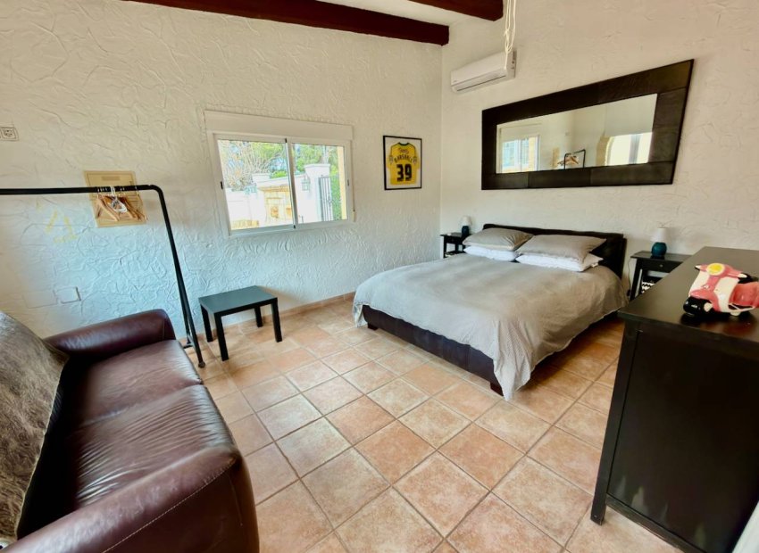 Herverkoop - Villa - Almoradí - Heredades