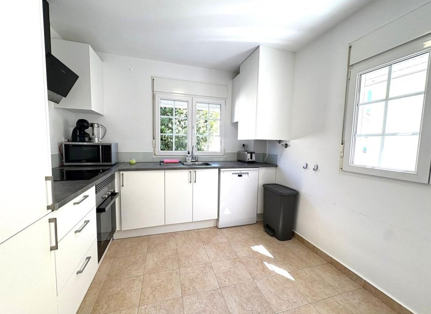 Herverkoop - Villa - Altaona Golf and Country Village - Altaona Golf - Country Village