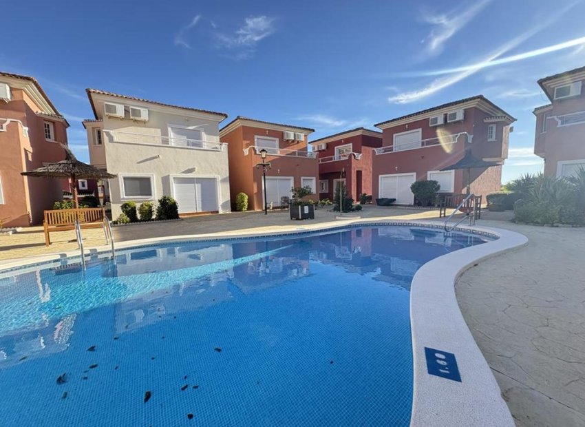 Herverkoop - Villa - Altaona Golf and Country Village - Altaona Golf - Country Village