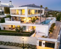 Herverkoop - Villa - Benahavís - La Quinta