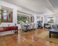 Herverkoop - Villa - Benahavís - La Quinta