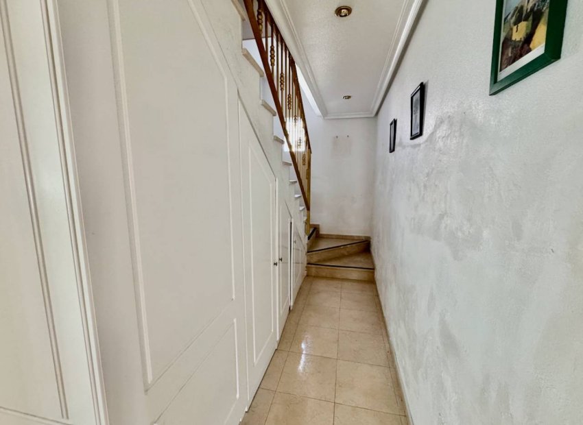 Herverkoop - Villa - Benferri