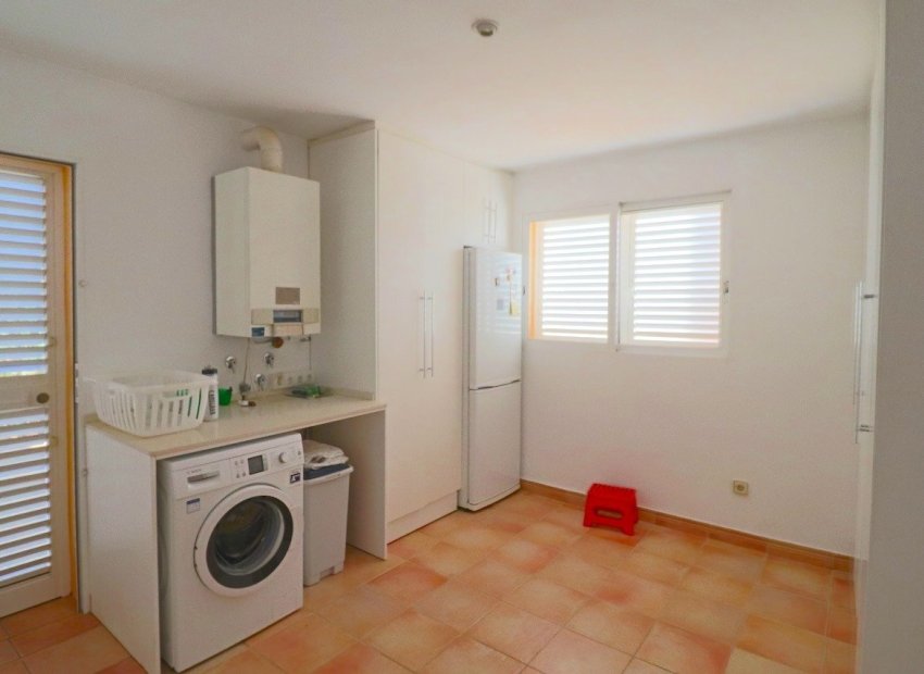 Herverkoop - Villa - Benidorm - Coblanca