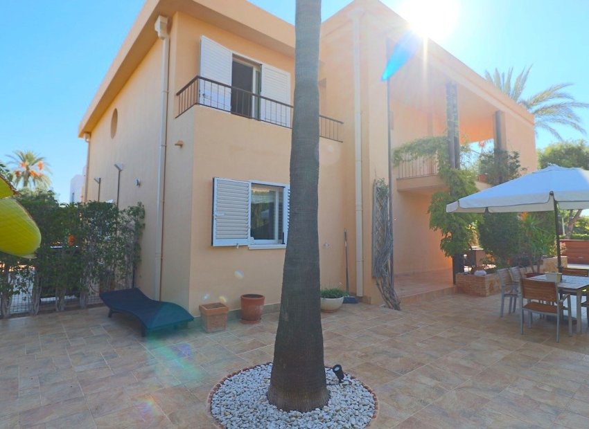 Herverkoop - Villa - Benidorm - Coblanca