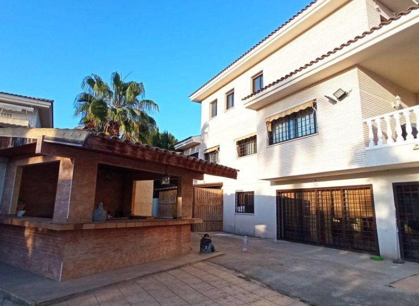 Herverkoop - Villa - Benidorm - Poniente