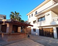 Herverkoop - Villa - Benidorm - Poniente